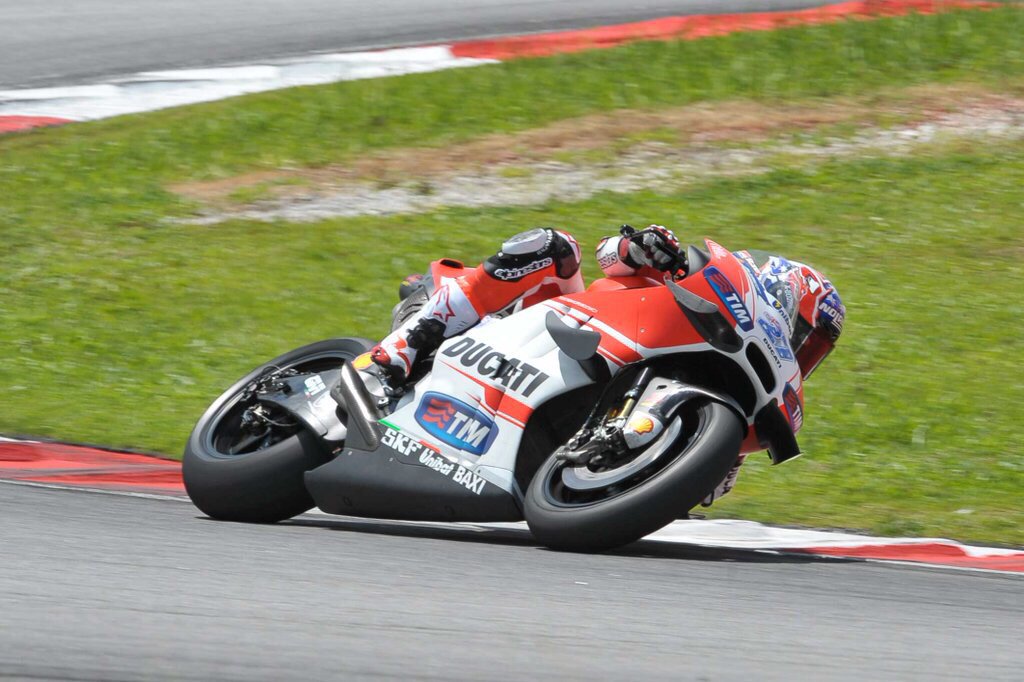 Casey Stoner debutará con la Ducati 2016 este fin de semana en Losail