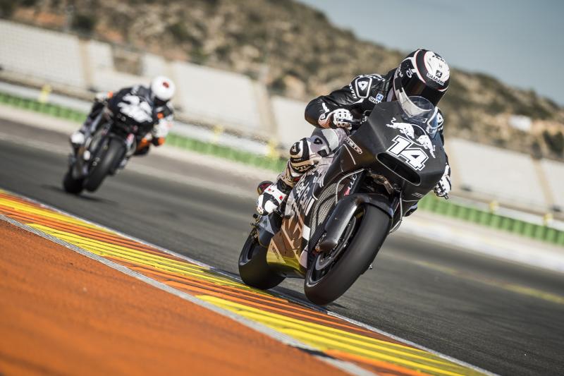 KTM continúa con el desarrollo de la RC16 para MotoGP