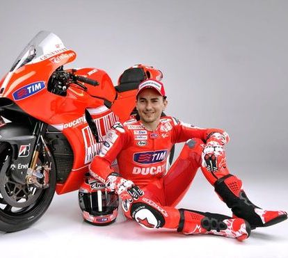 Yamaha confirma a Jorge Lorenzo como piloto de Ducati hasta 2018