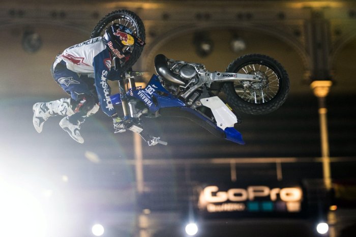 tom-pages-red-bull-xfighters-world-series-madrid-2016