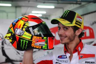 Valentino-Rossi-Sepang-Test-Day-11