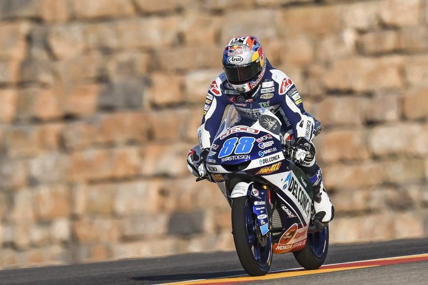 Jorge Martín suma otra pole de récord en la clasificación de Moto3 de Motorland