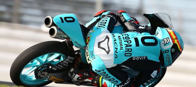 Victoria de Marcos Ramírez en una espectacular remontada en Moto3